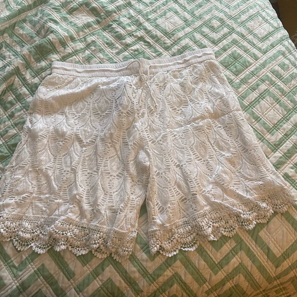 White lace shorts 3X NWT
